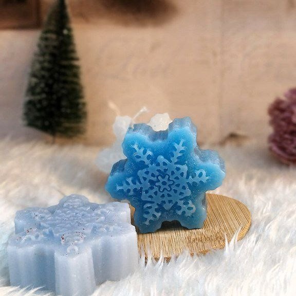 شمعة شكل تلجة