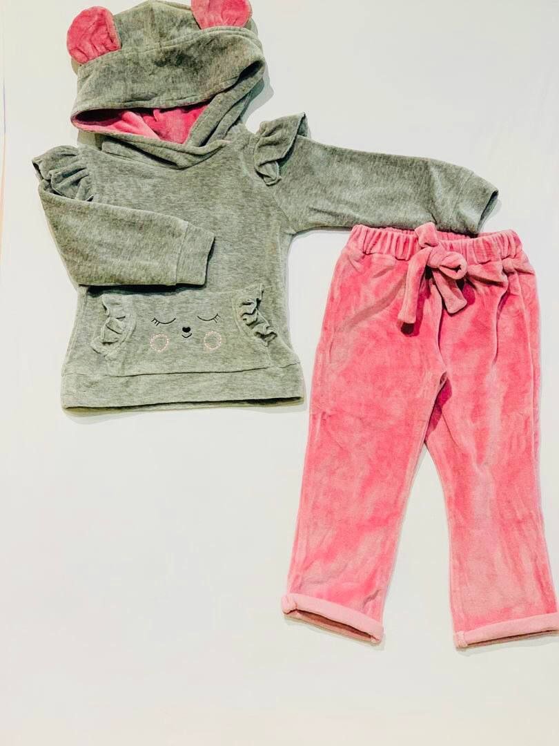 بجامة مخمل بناتي