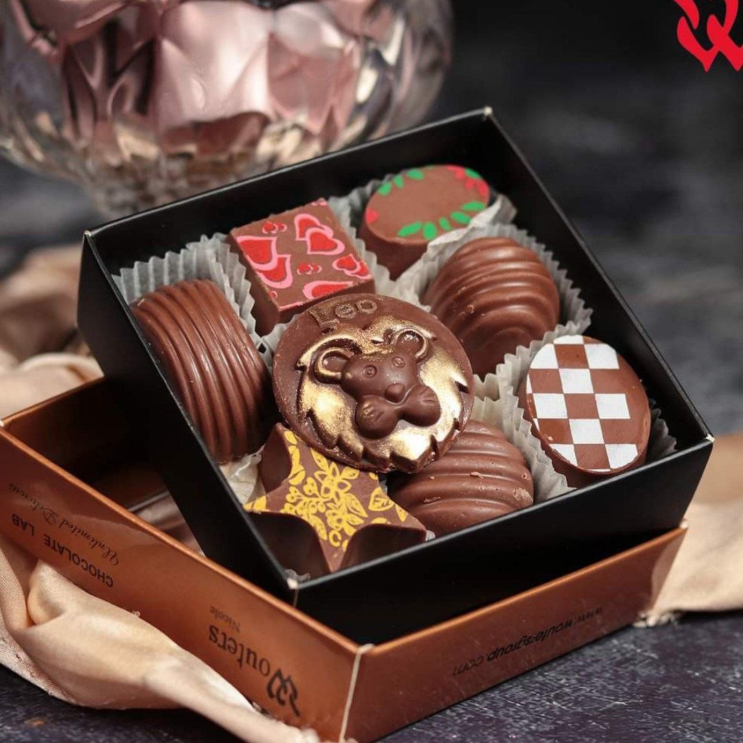 بوكس شوكولا برج الأسد