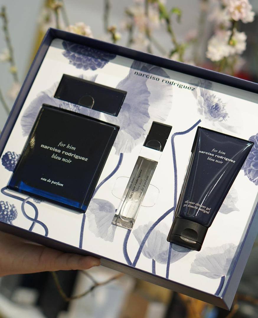 Narciso Rodriguez For Him Bleu noir كوفريه للرجال