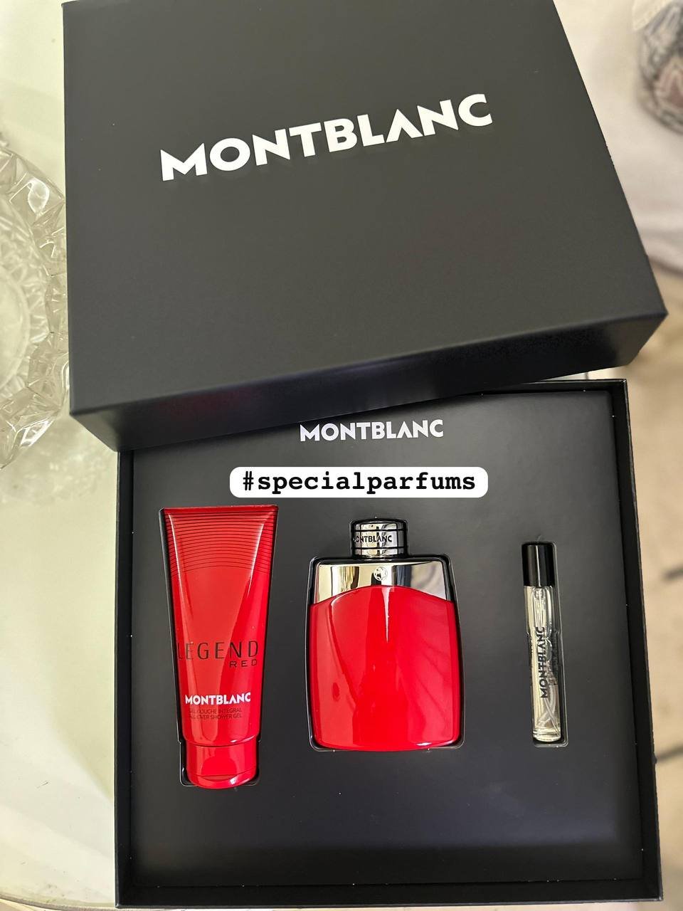 Mont blanc legend Red كوفريه للرجال