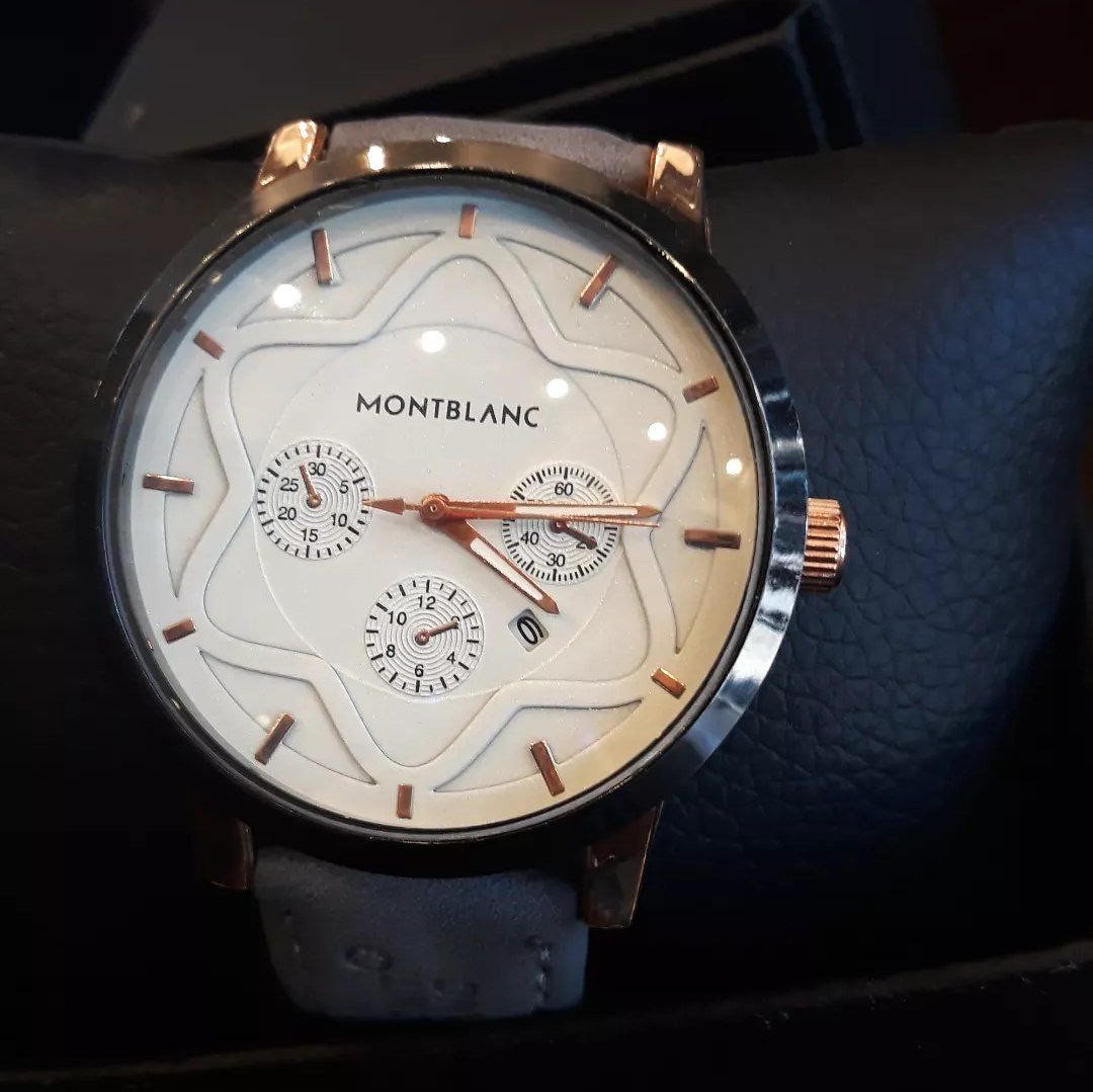 ساعة رجالية جلد