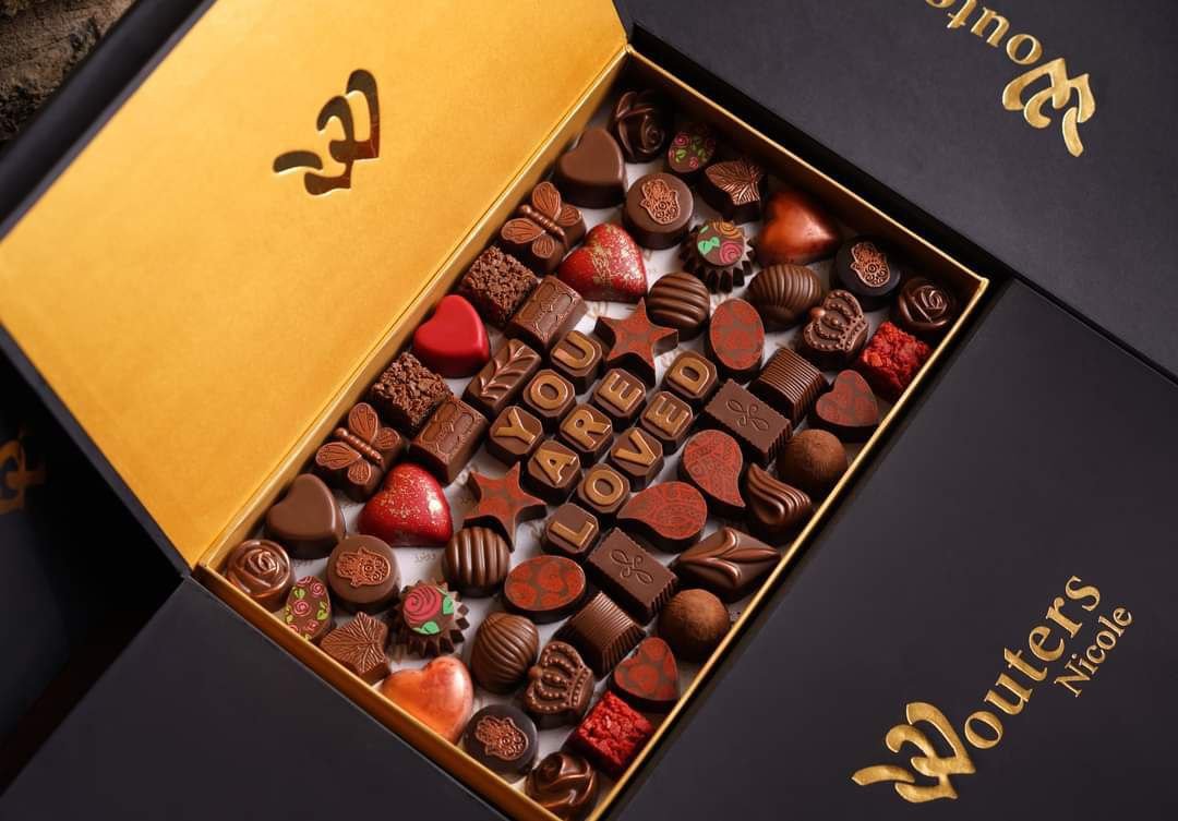 علبة شوكولا جونيور